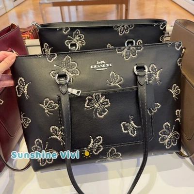 Bolso de Mano Coach Station Nuevo con Etiquetas con Estampado de Mariposa CCK87 Plateado/Negro Foto 1 de 4