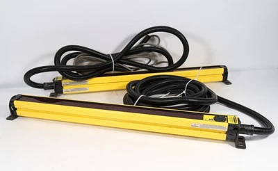 (Lot of 2) Banner Engineering EZ-Screen Safety Light Curtain SGR2-500 - See Note - Image 1 of 4