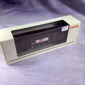 Marklin 47196 HO Scale - Rail Cargo Austria Sliding Wall Boxcar - Picture 1 of 5