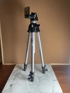 Bogen Professional Camera Tripod #3001 w/ Bogen Pan Tilt Head #3029 & #141 - Picture 1 of 8