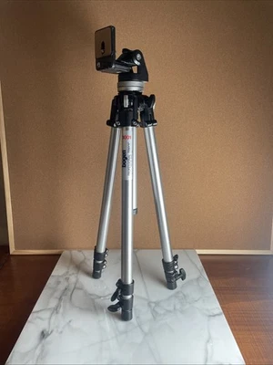 Bogen Professional Camera Tripod #3001 w/ Bogen Pan Tilt Head #3029 & #141 - Image 1 of 4