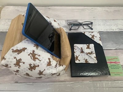 Scooby Doo iPad Kindle Tablet Device cushion stand Nintendo Holder & 2 Bookmarks - Image 1 of 4