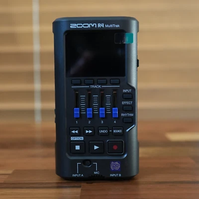 Zoom R4 MultiTrak SD 32bit 4Track Recorder and USB Audio Interface - Image 1 of 4