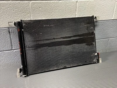 Audi Q7 Q8 A8 2017-2021 condensador aire acondicionado refrigeración radiador OEM *NOTA* Foto 1 de 4