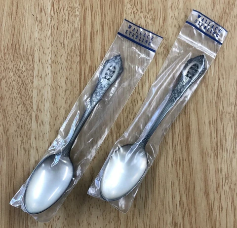 Wallace Rose Point Pattered Sterling Silver Table Serving Spoons 6” Set of 2 New Cover