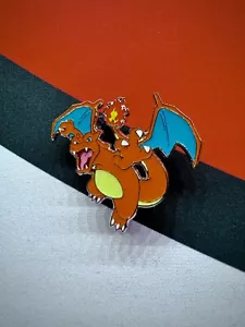 Charizard Collector's Pin 2017 Metal Enamel Pin Brand NEW Sun & Moon Pokemon TCG - Picture 1 of 1