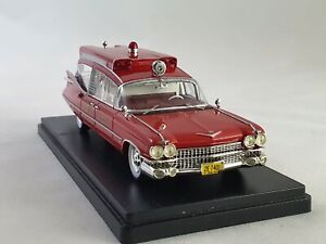 Neo Scale Models 1959 Cadillac Superior Rescuer Ambulance  1:43