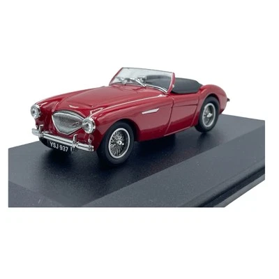 Austin Healey 100 Carmine Red Classic Diecast car 1:43 Scale Oxford - Image 1 of 4
