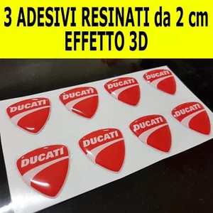 4 pz DA 2 CM RESINATO STICKER DUCATI ADESIVO EFFETTO 3D auto moto targa adesivo - Foto 1 di 1