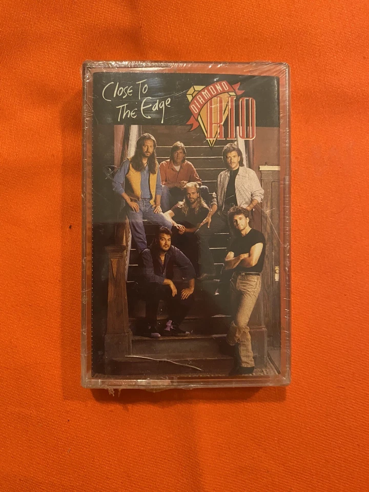 Close to the Edge by Diamond Rio (Cassette, Arista)