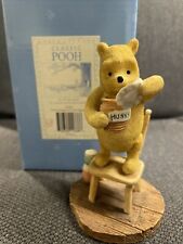 Border Fine Arts CLASSIC POOH Pooh Standing on Chair Figurine A1338