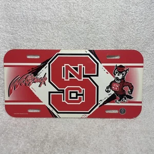 North Carolina State Wolfpack Auto Tag Kunststoff #J - Bild 1 von 2
