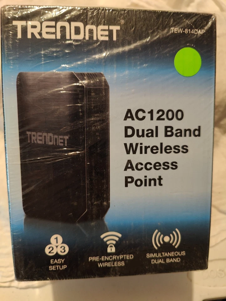 Trendnet TEW-814DAP AC1200 Dual Band Wireless AC Router /w USB Port - Image 1 of 4