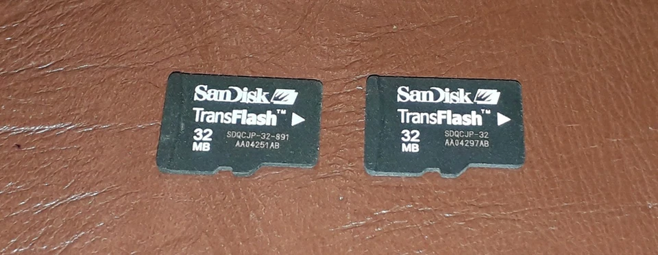 x2 SanDisk 32MB Micro SD Card - For Older Camera / Phone Megabyte Job Lot - Image 1 of 2