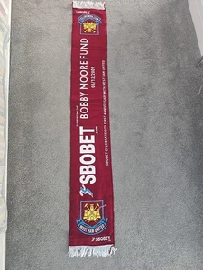 West Ham United Bobby Moore Fund Gerüst Neu - Bild 1 von 9