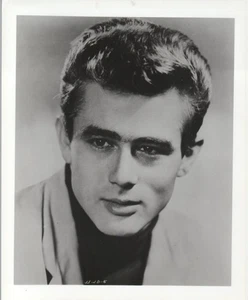 James Dean Actor Race Car Enthusiast Photo 8.5 x 11 - Picture 1 of 2