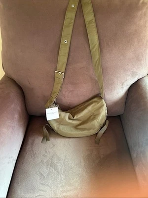 Bandolera/bolso de hombro holgado American Eagle verde oliva nuevo con etiquetas Foto 1 de 4