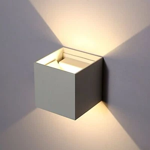 APPLIQUE LED 12W FARO CUBO FARETTO LAMPADA PARETE MURO DOPPIA LUCE IP65 MODERNO - Foto 1 di 12