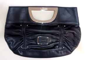 B. Makowsky Leder schwarz Kiesel Clutch Handtasche 14"x19" schöne Handtasche Metall - Bild 1 von 6