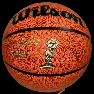 Larry Bird Signed NBA Replica Wilson NBA Championship Basketball - Beckett COA - Picture 1 of 4