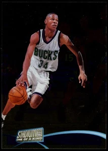 Topps Stadium Club Ray Allen 1997-98 único en su clase #128/150 patio raro - Imagen 1 de 2