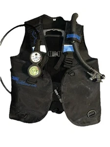 ScubaMax - Altima JX2000 Size MD -Black Scuba Diving Vest with Extras - Picture 1 of 11