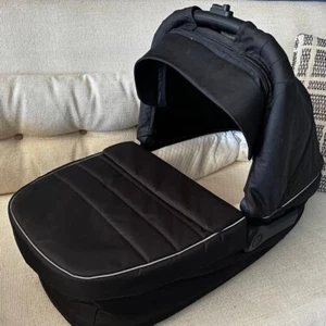 Cuna para cochecito Thule elegante. Compatible con cochecito Thule SLEEK - Imagen 1 de 12