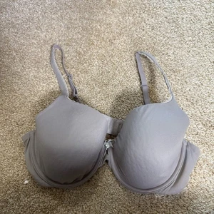 Victorias Secret Body by Victoria Perfect Coverage Grey Neutral Bra 38C - Picture 1 of 5