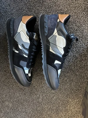 VALENTINO Rockrunner Camo Men’s Trainers Black/Blue/Orange Size UK 8 EU 42 - Image 1 of 4