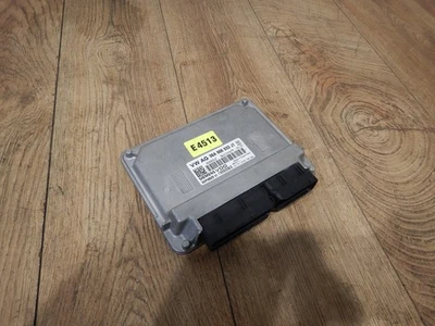 Centralina Motore VW Golf Plus 5M 1.6 75KW BSE 06A906033JT Originale - Immagine 1 di 2