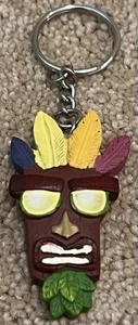 Crash Bandicoot N-Sane Trilogy PS4 Xbox Aku Aku Activision Promo Keychain - Picture 1 of 2