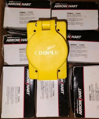 LOT OF 7 COOPER ARROW HART 20A 120/208V 3PH. WATERTIGHT LOCKING  RECEPTACLES NIB - Image 1 of 3