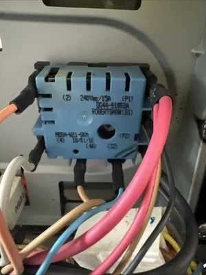 stovetop - Image 1 of 2