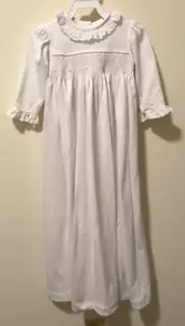 NWT Pleats & Stitches Smocked Christening Baptism Gown Girl's Size 6 Months - Picture 1 of 2