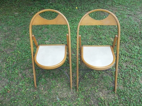 Pair of Vintage Antique Wood Bentwood Folding Chairs w/ Beige Vinyl Seats Cover