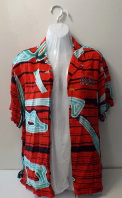 Camisa Hawaiana Coca Cola "Rayas y Formas" Roja y Azul Menta Abotonada (Pacsun, M) Foto 1 de 4