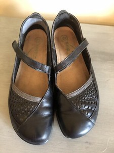 naot ballet flats