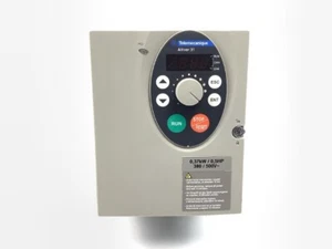 ATV31H037N4A - TELEMECANIQUE Variateur 0.37KW RECONDITIONNÉ - Imagen 1 de 3