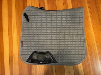 Almohadilla de sillín de doma LeMieux ProSport talla grande Foto 1 de 3