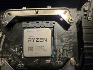 AMD RYZEN 9 5950X 16-CORE UNLOCKED Desktop With Motherboard - Bild 1 von 10
