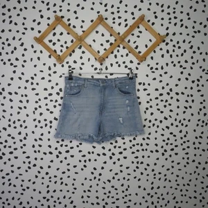 Art Class helle Waschung Distressed Denim abgeschnittene Mädchen Jeansshorts Größe XL - Bild 1 von 6