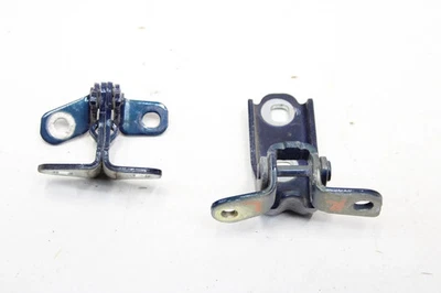 2018-2024 CHEVROLET EQUINOX REAR LEFT DRIVER SIDE LOWER & UPPER DOOR HINGE OEM - Image 1 of 4