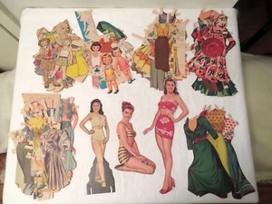 Lote de Colección de Misc Pinup Niña Muñecas de Papel Niños Ropa Disfraces Años 1940? década de 1950? - Imagen 1 de 6