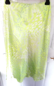 ASOS Design 12 Lime Green White Animal Print Silky Feel Skirt Slip Maxi Midaxi - Picture 1 of 7