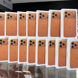 Empty Replacement Packaging Box for Apple iPhone 17 Official Look display box - Picture 1 of 3