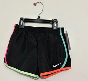NWT Nike Shorts Dri-Fit Fully Lined  Girl Sz 6 - Picture 1 of 2