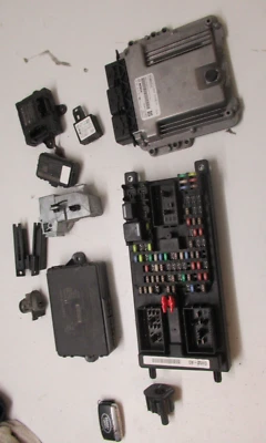 LAND ROVER FREELANDER 2 L359 2013 SET BLOCCO MANUALE ECU DH52 12C520 VA - Immagine 1 di 4