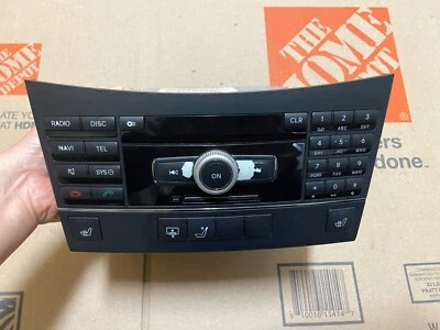 2010-2011 Mercedes-Benz E350 Radio Receiver CD Player Head Unit 2129063201 Foto 1 de 4