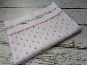 Sábana plana vintage LAURA ASHLEY Castleberry doble rosa blanco cabaña ramita floral - Imagen 1 de 4