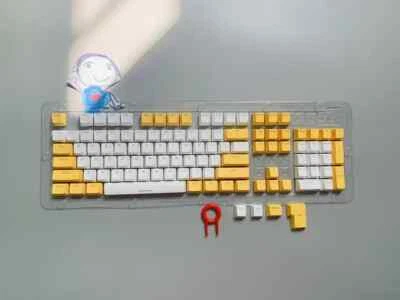 104pcs Mechanical Keyboard Keycaps Set Backlit Two-Color Replacement ABS Key Cap - Image 1 of 4